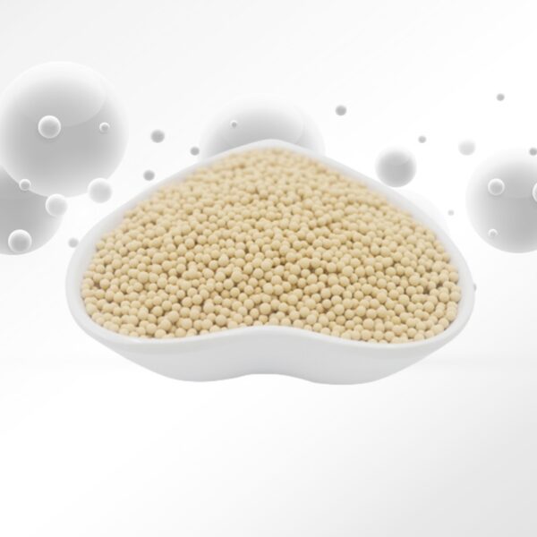 3A Molecular Sieve 3.2mm cylindrical pellets in a black container